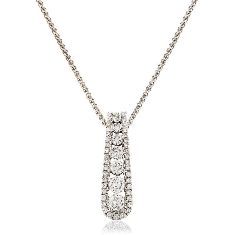 Collier Or 18 Carats et Diamants Begonia
